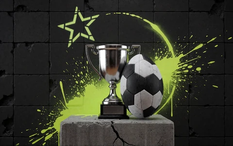 Exclusive-Kachel mit Pokal, Fu&szlig;ball und Lime-Spray f&uuml;r exklusive Spiele im Zoccer Casino